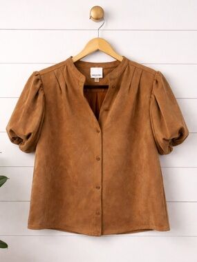 🤎🤍Boutique Industry Cognac Faux Suede Puff Sleeve Top V Neck Top Size L